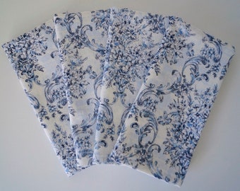 Blue and White Damask Print Cloth Napkins, Set of 4 Eco-Friendly 100% Cotton Fabric Napkins, Everyday Luncheon Size, Ready to Ship