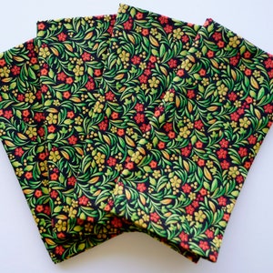 Sweet Botanical Flowers Cloth Napkins, Green / Gold / Orange, Set of 4, 100% Cotton Fabric Napkins, Luncheon Size, Ready to Ship image 1