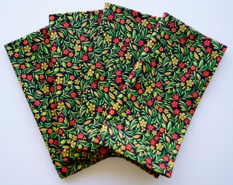 Sweet Botanical Flowers Cloth Napkins, Green / Gold / Orange, Set of 4, 100% Cotton Fabric Napkins, Luncheon Size, Ready to Ship