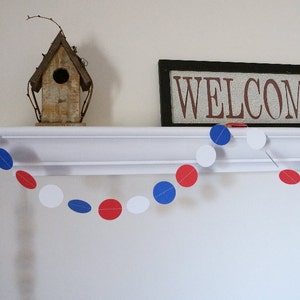 Red, White and Blue Garland, Patriotic Decoration, Paper Circle Garland, 4th of July Decor, 10 ft. long image 2