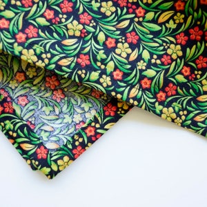 Sweet Botanical Flowers Cloth Napkins, Green / Gold / Orange, Set of 4, 100% Cotton Fabric Napkins, Luncheon Size, Ready to Ship image 7