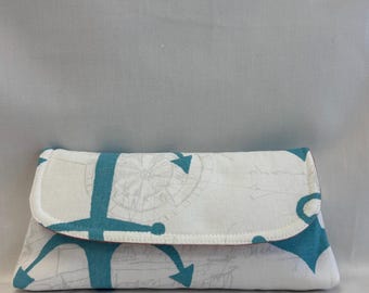 Nautical white and blue anchor clutch
