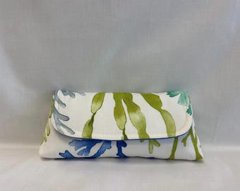 Costal Green and Blue Botanical Clutch