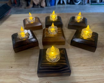 Rustikaler Teelichthalter aus Holz