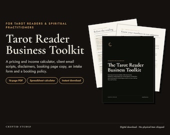 Puede incluir: Un kit de herramientas de negocios para lectores de tarot que incluye un PDF de 16 páginas y una calculadora en hoja de cálculo. El conjunto incluye secciones tituladas Before the reading y Know your numbers in ten minutes, con portada negra.