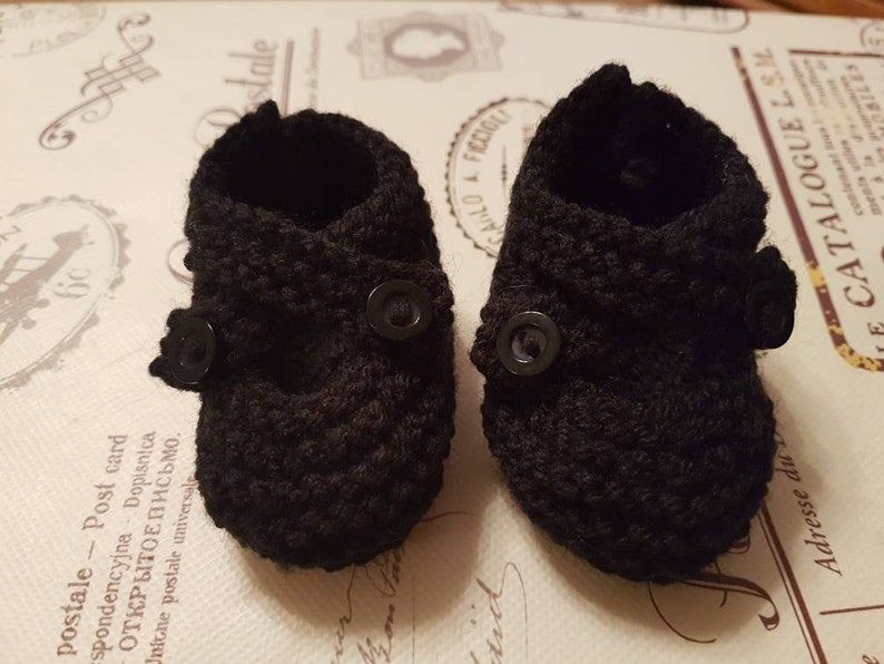 knitted baby boy shoes