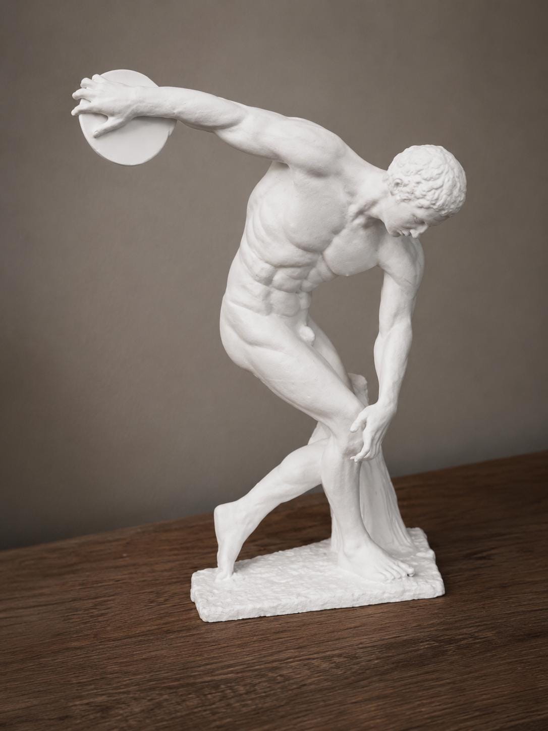 Discobolus statue - Etsy 日本