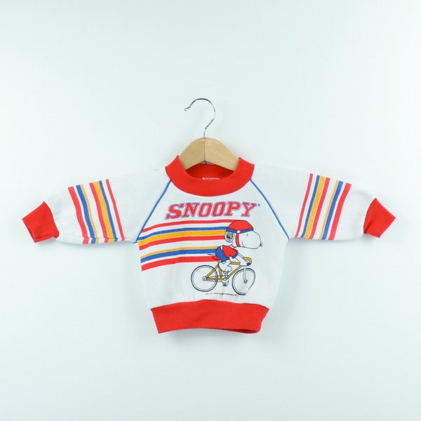 Vintage Snoopy Sweatshirt  Size 0 to 6 months 1960s