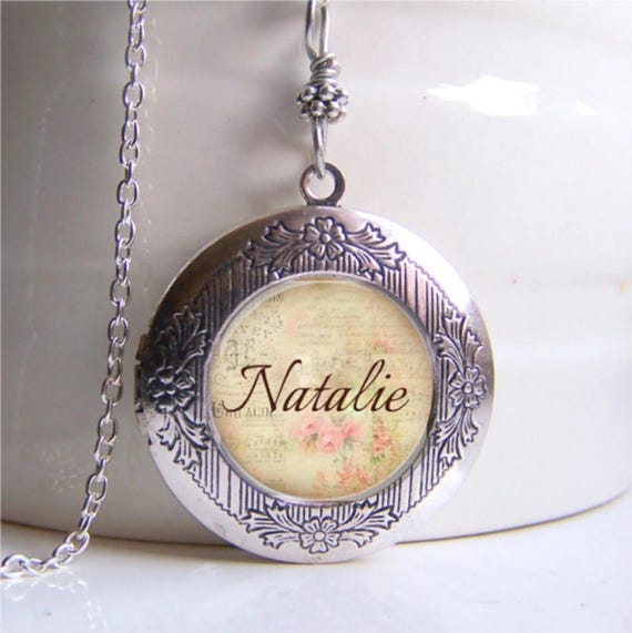 Personalized Photo Locket Necklace: Custom Name Jewelry