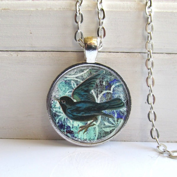 Blackbird Pendant, Bird Lovers Jewelry, Pretty Bird Necklace