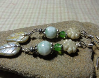 Pale Green Earrings with Flower and Leaf