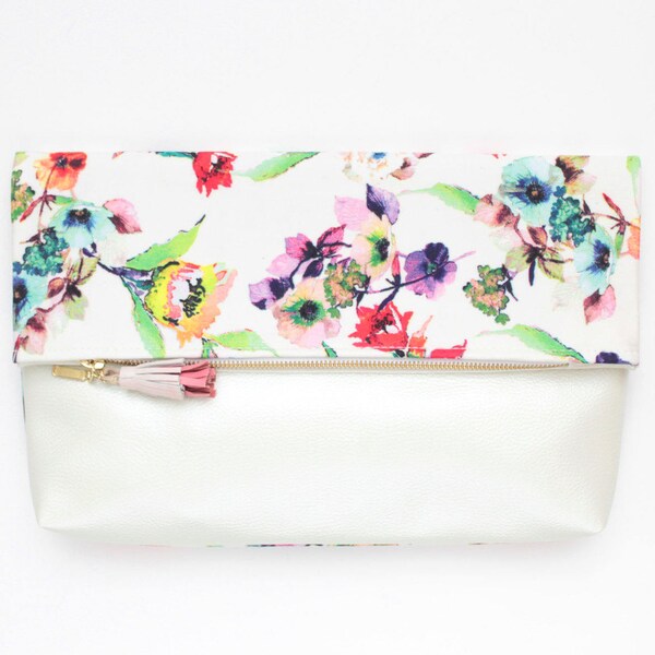 Large flower clutch bag. Fold over clutch. Leather handbag. Oversized purse. Floral print. White vegan leather. White handbag./FALL HANDY 18