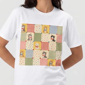 Patchwork kitten T-shirt | Vintage cottagecore kattenquilt ontwerp