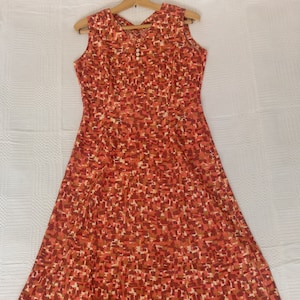 Vintage dress sleeveless 80s summer dress V-neck multicolor orange midi dress size L