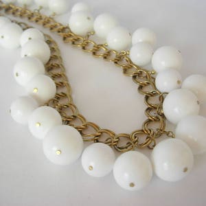 SALE! Vintage KJL Signed © Kenneth Lane 35&quot; Chunky White Lucite Beaded Necklace Gold Tone Metal Link Chain 35&quot;