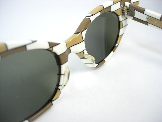 Art Craft Dramatic Cat Eye Holiday Model Vintage … - image 7