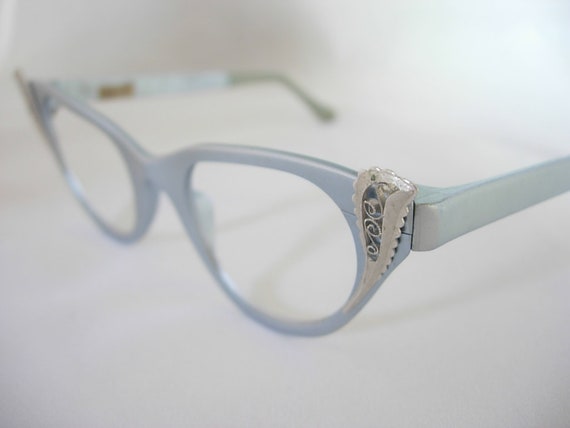 Tura Cat Eye NOS Vintage Eyeglass Frames Matte Fi… - image 4