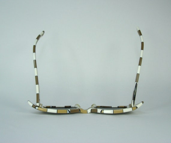 Art Craft Dramatic Cat Eye Holiday Model Vintage … - image 10