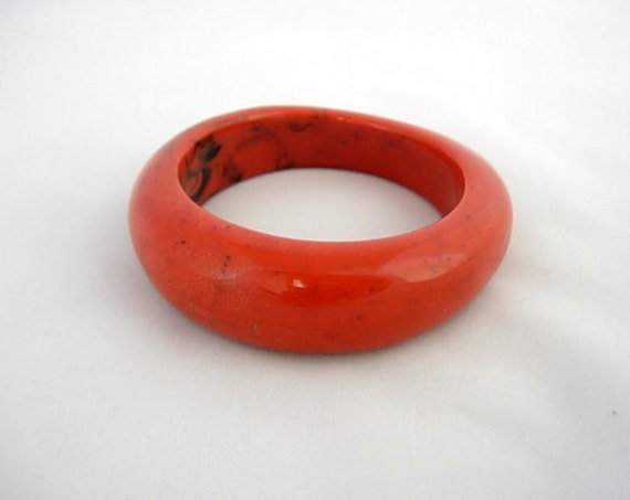 Vintage Lucite Bangle Cuff Bracelet Opaque Marble… - image 3