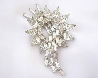 Huge Rhinestone Cascading Starburst Vintage Brooch Dazzling Clear Baguettes & Pear Cut Rhinestones Silver Tone Metal Rhodium? Art Deco Style