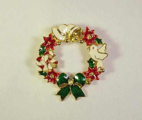 Christmas Wreath Brooch with Bell