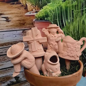 Terracotta Watering Spikes – Self-Watering- Pot Sitters