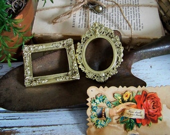 Vintage 12th Dollhouse Miniature Metal Photograph Picture Photo Frame 3x3.7cm