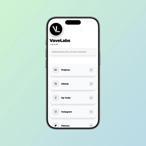 Op de afbeelding: Een smartphone toont de VaveLabs-profielpagina met een cirkelvormig logo, de tekst VaveLabs en een lijst met links waaronder Projects, GitHub, My Tools, Instagram en Patreon. De interface heeft een witte achtergrond met zwarte tekst.