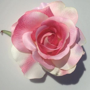 Grande pince à cheveux style pin up rose vieux rose par PuffyCheeks
