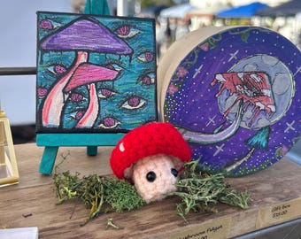 Hongo de ganchillo hecho a mano - Lindo peluche Amigurumi - Regalo adorable para los amantes de los hongos