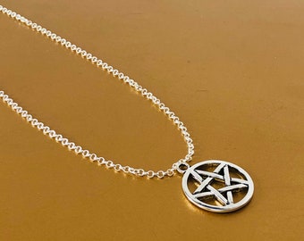 Pentagram pendant necklace/ witch apparel /witch necklace / witch jewelry/ goth jewelry