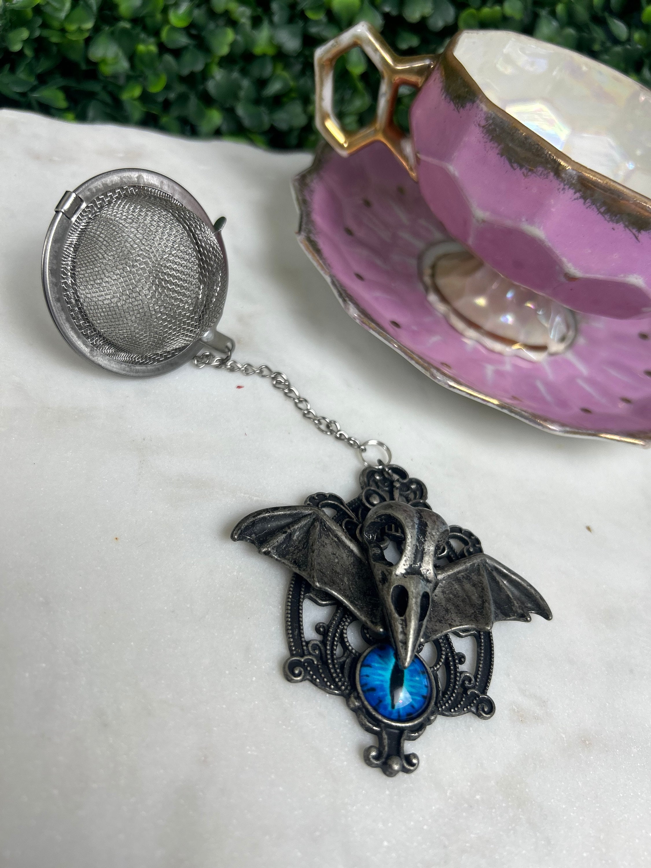 ゴシックバットティーインフューザー：金属製のルーズリーフティー