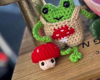 Peluche de hongo a crochet hecho a mano - Juguete amigurumi