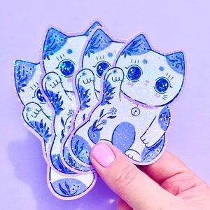 Adhesivo de vinilo con forma de gato de la suerte brillante: calcomanía holográfica kawaii para computadora portátil, diario y más