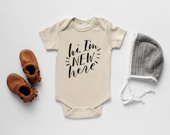 Hi I'm New Here Organic Baby Bodysuit • Unisex Modern GOTS Certified Baby Outfit • Hand-Lettered Unique Luxe Hand-Printed Bodysuit in Cream