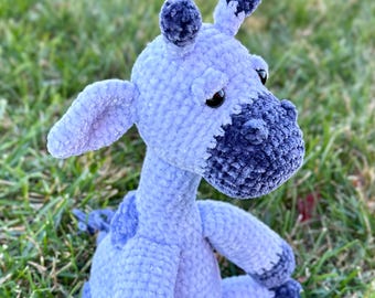 Crocheted Giraffe Plush: Chenille Velvet Amigurumi Toy