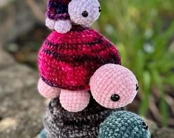 Mommy and Baby Turtle Crochet Pattern: Beginner-Friendly Amigurumi (PDF Pattern)