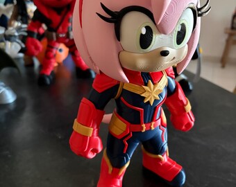 Amy Captain Marvel