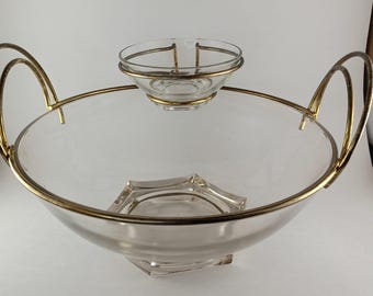 Vintage Jeanette glazen chipsdipkommenset met dubbele goudkleurige metalen handgrepen.