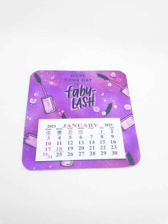 Calendario 2021 Fab Girly Calendario A Tema Mascara Fantasia Etsy calendario 2021 viola