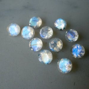 6mm faceted  rainbow moonstone gemstones. TOP QUALITY white gemstone blue flash loose rainbow moonstone gems