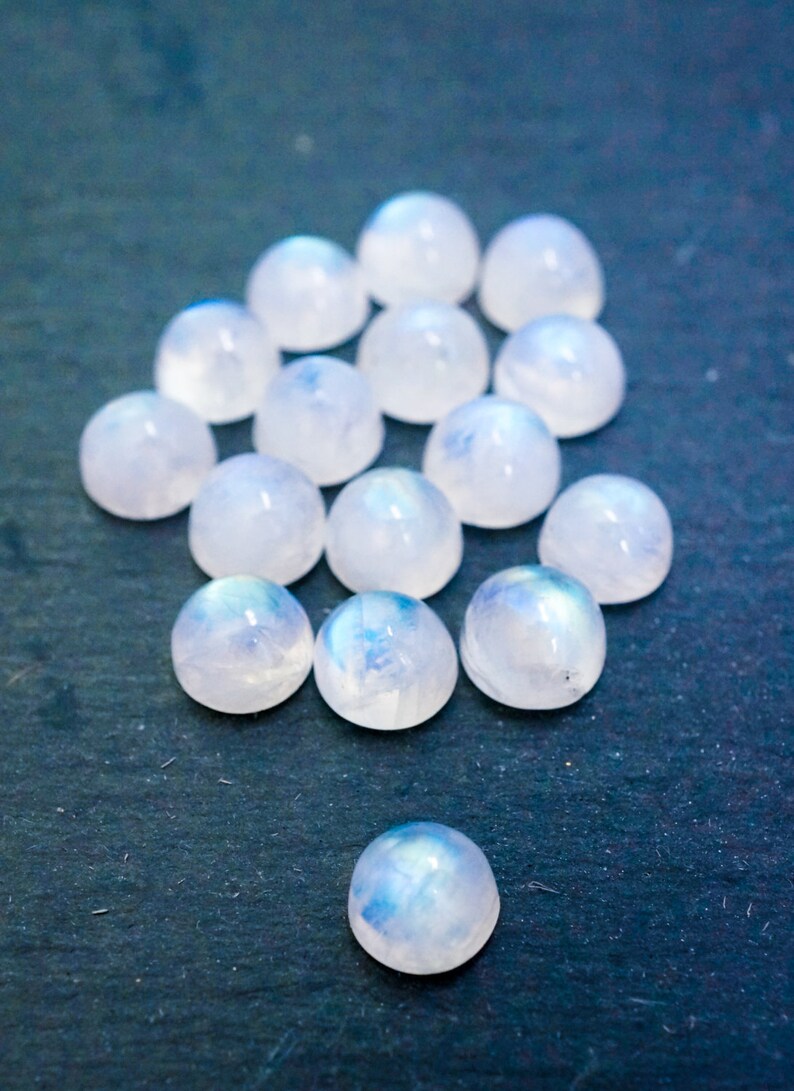 blue flash 8mm Smooth Rainbow Moonstone cabochon white moonstone