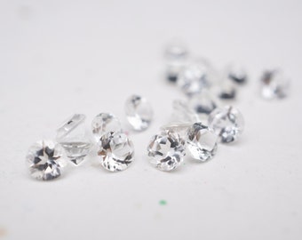 5mm White Topaz Round Gemstones AAA. loose gemstones, diamond like.