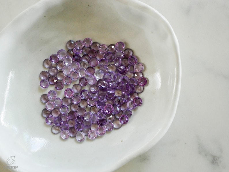 4mm Alexandrite rose faceted cabochon. Lab grown alexandrite. color changing gem. image 3