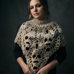 Häkelanleitung für einen Totenkopf-Poncho (PDF), Gothic-Mini-Poncho, Halloween-Halswärmer, einfache Häkelanleitung für Erwachsene