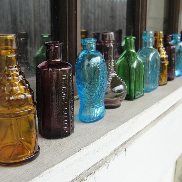 Vintage Wheaton Reproduction Miniature Glass Bottles