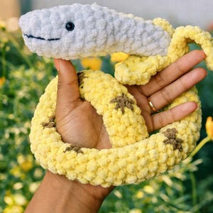 Snuggles Banana Boa