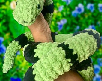 Handmade Chenille Python Plush Toy: Ultra Soft, Lifelike Forest Green Snake (59in)