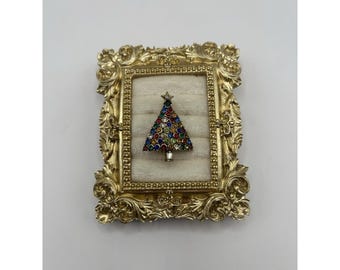 Vintage Hollycraft Rhinestone Christmas Tree Brooch Multicolor Gold Tone