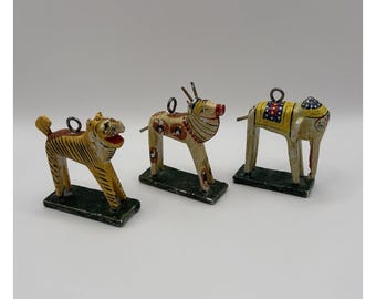 Vintage Hand Painted Wood Animal Figurines India Folk Art Tiger Deer Elephant